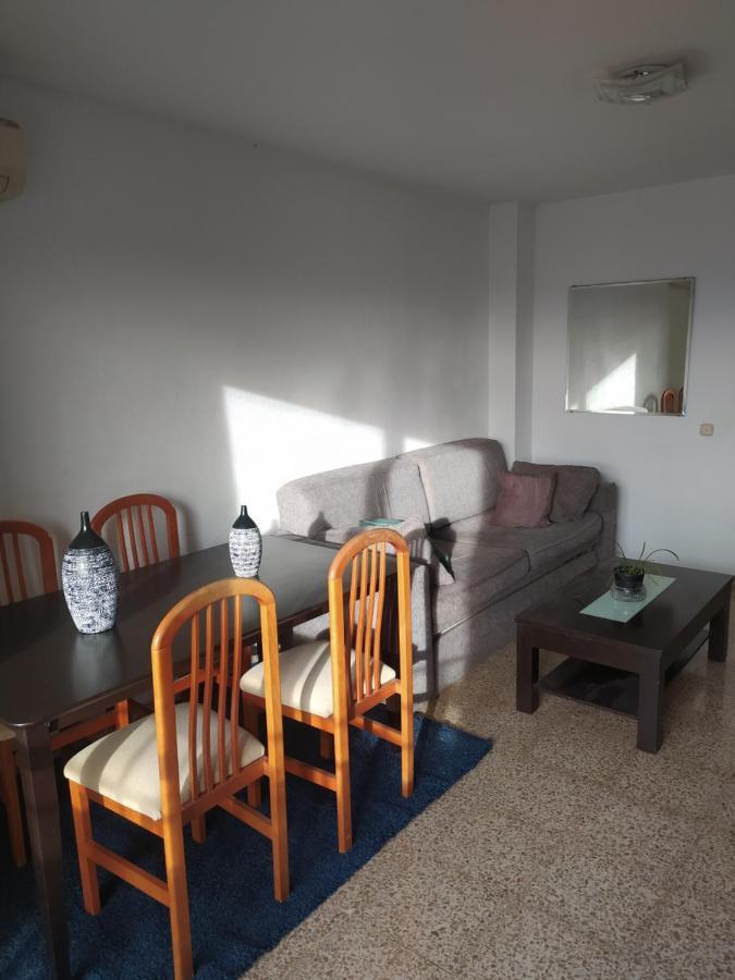 Habitacion Doble En Apartamento Compartido Dream In Malaga, Junto A Vialia Y Playa Oda fotoğraf