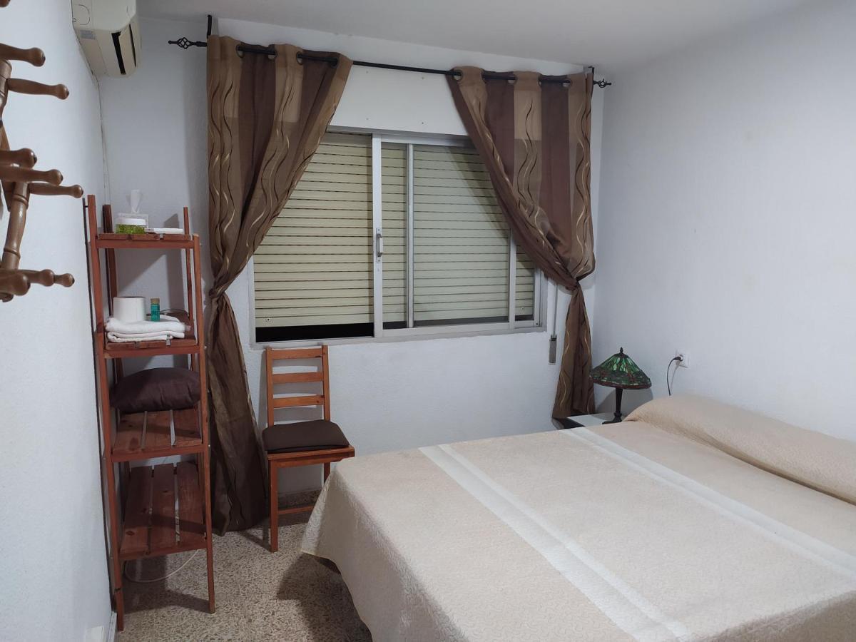 Habitacion Doble En Apartamento Compartido Dream In Malaga, Junto A Vialia Y Playa Dış mekan fotoğraf